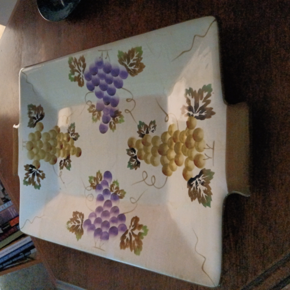 Vintage Grapes Serving Tray